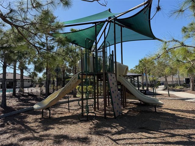 15517 ROSE GROVE DRIVE, Bradenton, FL 34212