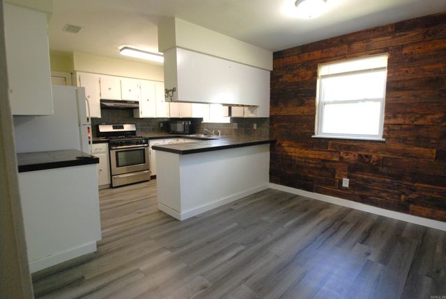 9514 Labette Drive, Little Rock, AR 72205