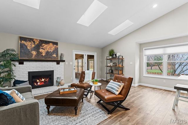 1329 Westbrooke Terrace Drive, Ballwin, MO 63021