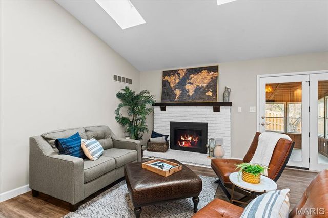 1329 Westbrooke Terrace Drive, Ballwin, MO 63021