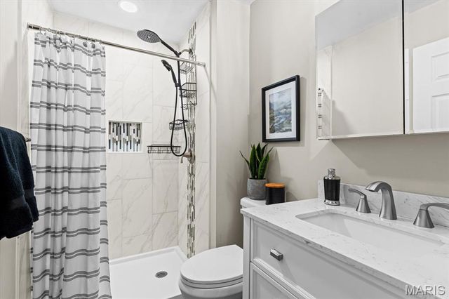 1329 Westbrooke Terrace Drive, Ballwin, MO 63021