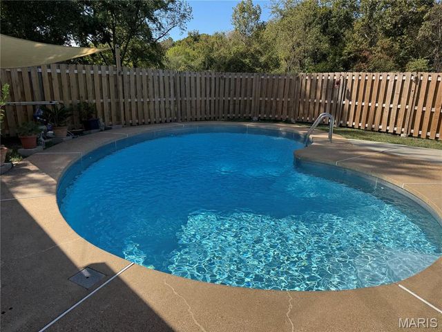 1329 Westbrooke Terrace Drive, Ballwin, MO 63021