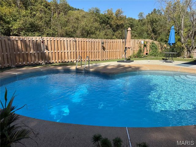 1329 Westbrooke Terrace Drive, Ballwin, MO 63021