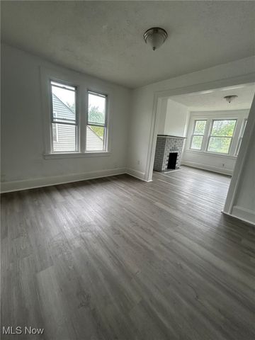 19210 Firwood Road, Cleveland, OH 44110