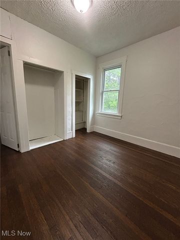 19210 Firwood Road, Cleveland, OH 44110