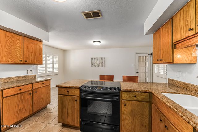 5520 N GRANITE REEF Road, Scottsdale, AZ 85250