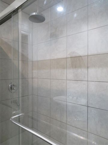 11619 Bowlan Lane, Houston, TX 77035