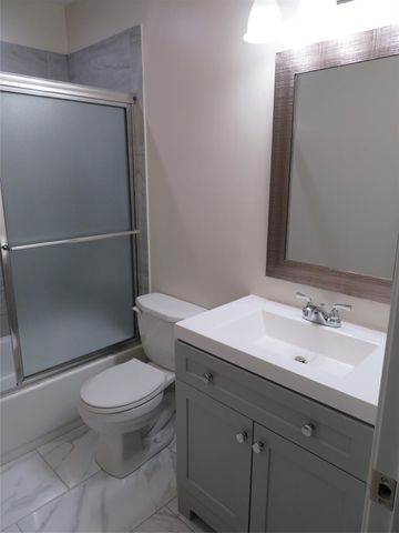 11619 Bowlan Lane, Houston, TX 77035