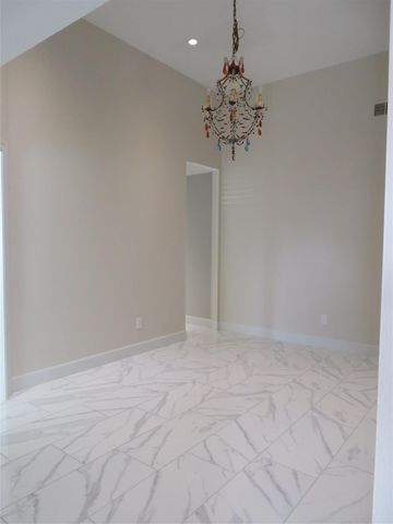 11619 Bowlan Lane, Houston, TX 77035