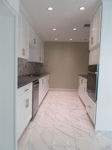 11619 Bowlan Lane, Houston, TX 77035