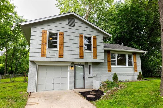 3918 S Liberty Street, Independence, MO 64055