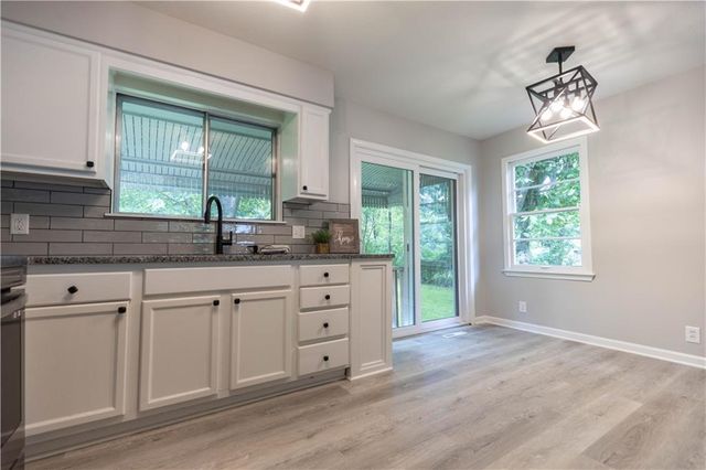 3918 S Liberty Street, Independence, MO 64055