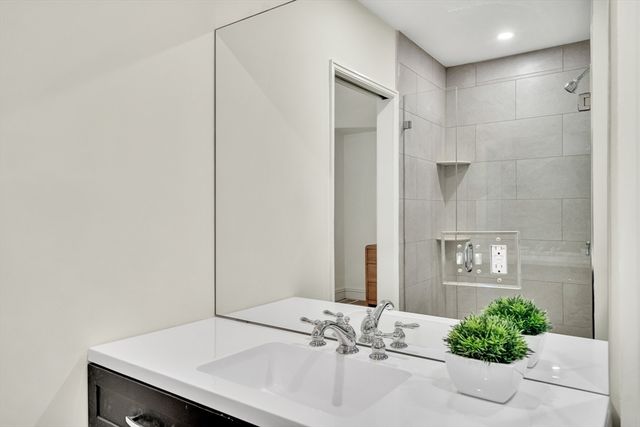 66 Mason Terrace, Brookline, MA 02446