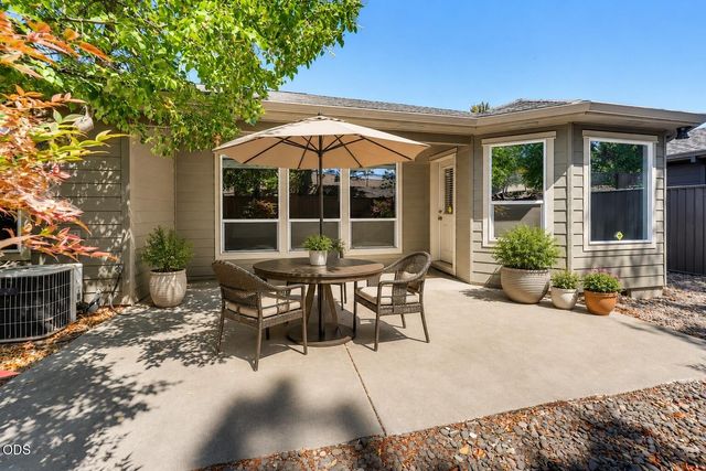 2140 Birchwood Lane, Ashland, OR 97520