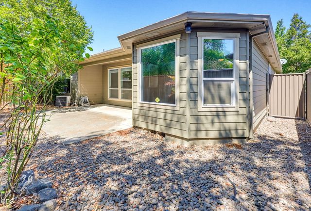 2140 Birchwood Lane, Ashland, OR 97520