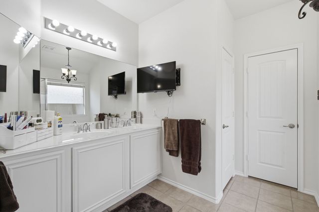 608 Byron Nelson Drive, Mckinney, TX 75072