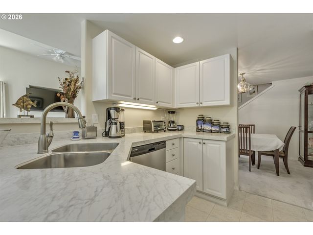 16161 Sw AUDUBON St 104, Beaverton, OR 97003