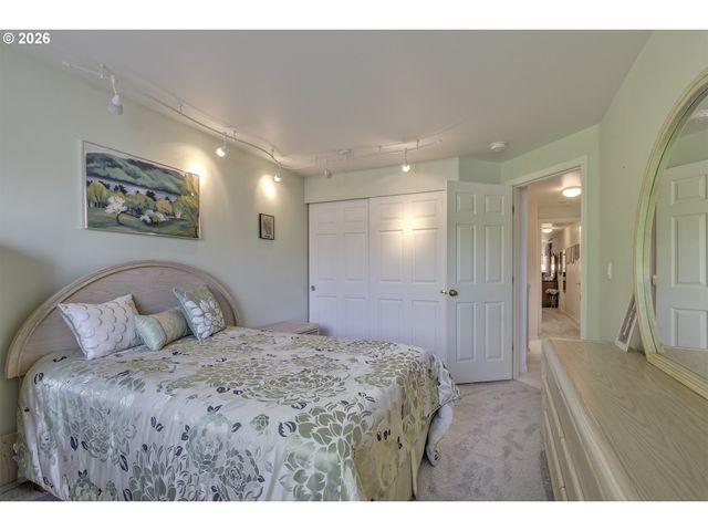 16161 Sw AUDUBON St 104, Beaverton, OR 97003