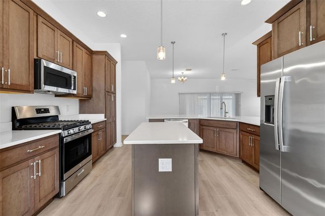 6672 GARNER PATH, The Villages, FL 34762