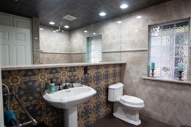 3507 Oak Knoll, Tyler, TX 75707