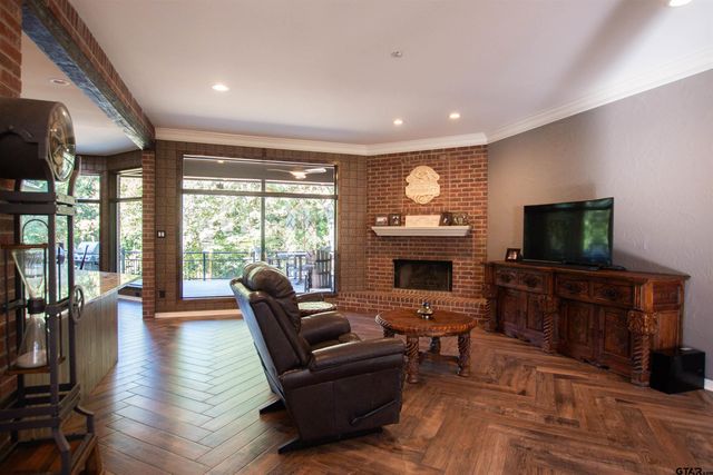 3507 Oak Knoll, Tyler, TX 75707