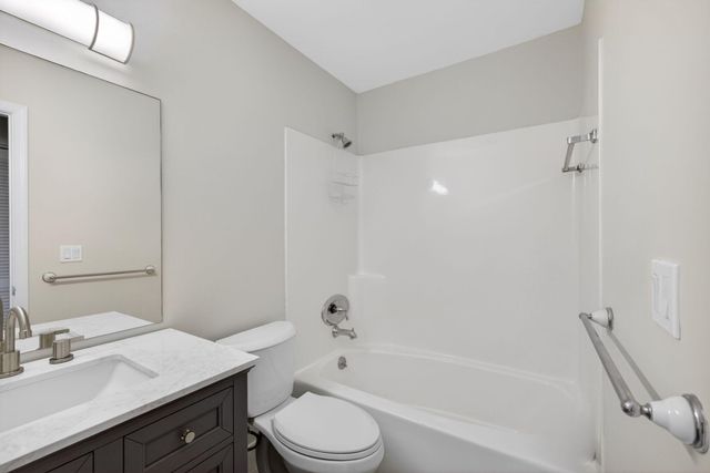 12416 Alternate A1a P2, Palm Beach Gardens, FL 33410