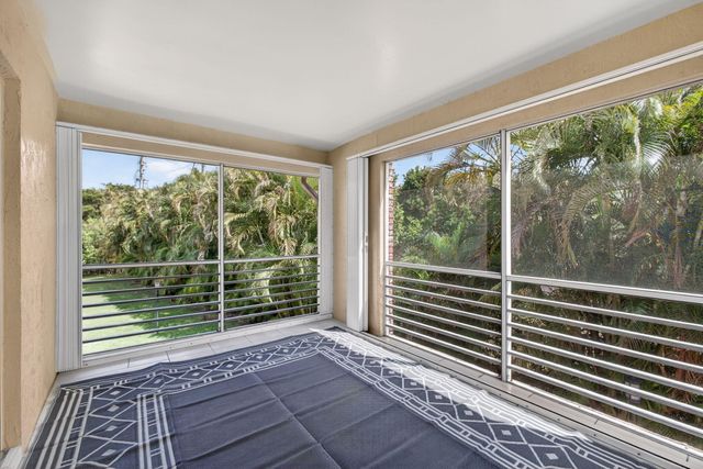 12416 Alternate A1a P2, Palm Beach Gardens, FL 33410