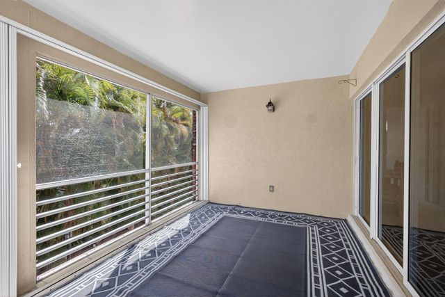 12416 Alternate A1a P2, Palm Beach Gardens, FL 33410