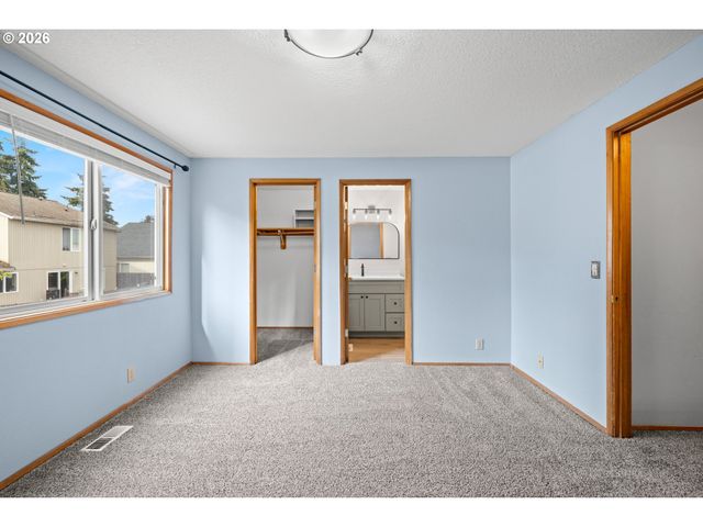 20586 Sw PARKER Ct, Beaverton, OR 97078