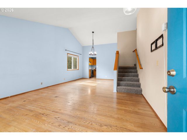 20586 Sw PARKER Ct, Beaverton, OR 97078