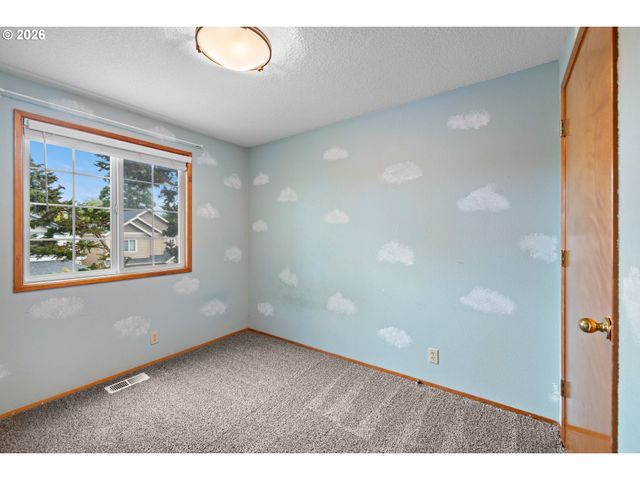 20586 Sw PARKER Ct, Beaverton, OR 97078