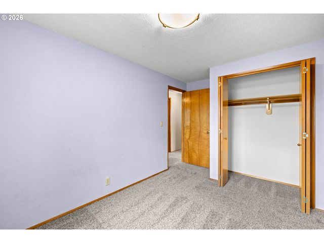 20586 Sw PARKER Ct, Beaverton, OR 97078