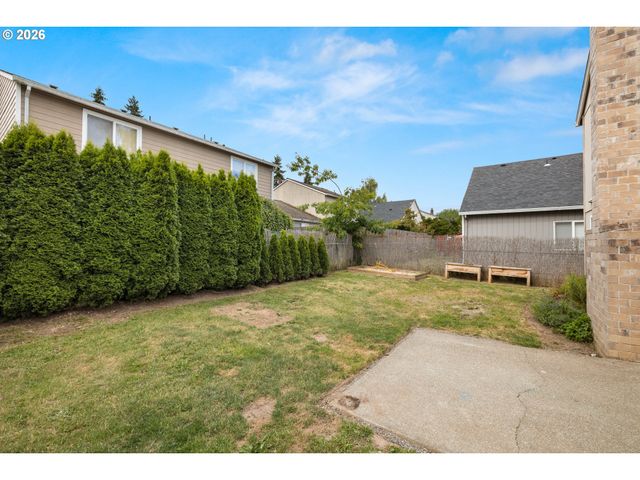 20586 Sw PARKER Ct, Beaverton, OR 97078
