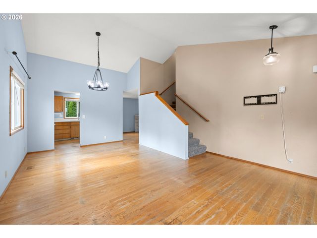 20586 Sw PARKER Ct, Beaverton, OR 97078