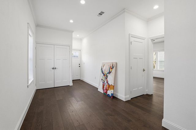 1604 County Rd 4040, Savoy, TX 75479