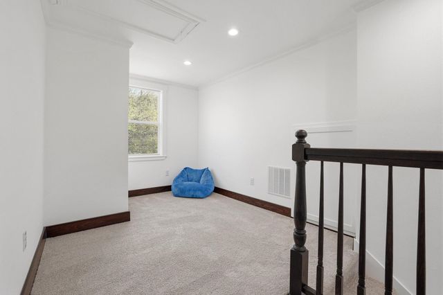 1604 County Rd 4040, Savoy, TX 75479