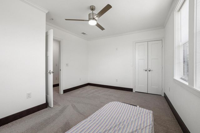 1604 County Rd 4040, Savoy, TX 75479