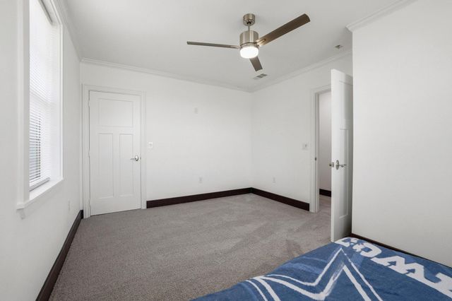 1604 County Rd 4040, Savoy, TX 75479