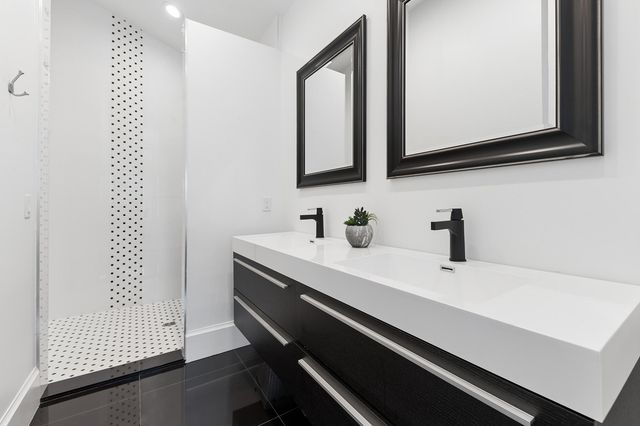 11938 N Lake Drive, Boynton Beach, FL 33436