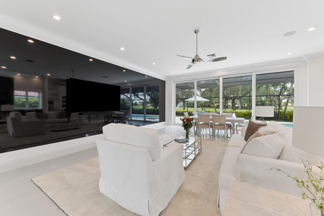 11938 N Lake Drive, Boynton Beach, FL 33436