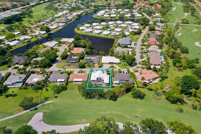 11938 N Lake Drive, Boynton Beach, FL 33436