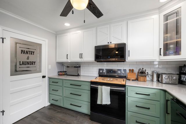2451 S Hillside Drive, Springfield, MO 65804