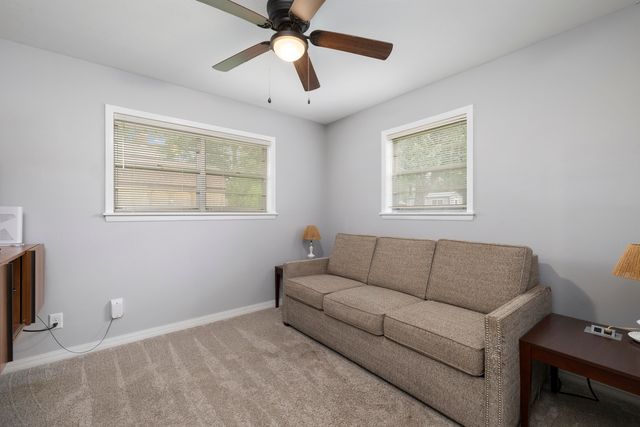 2451 S Hillside Drive, Springfield, MO 65804