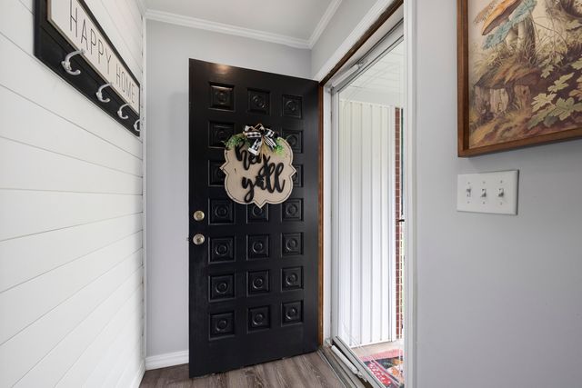 2451 S Hillside Drive, Springfield, MO 65804