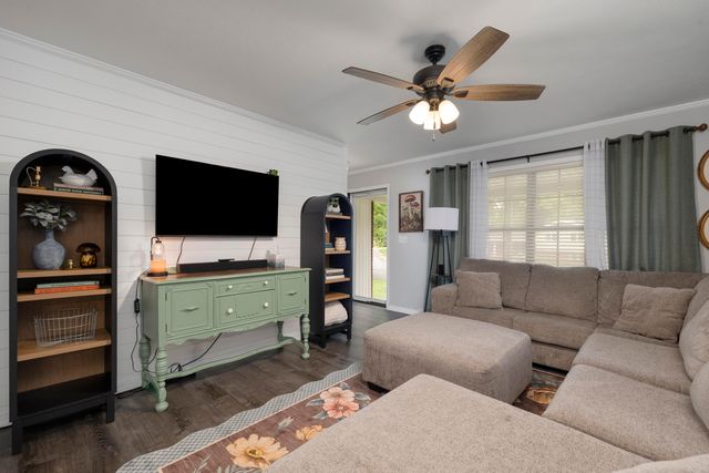 2451 S Hillside Drive, Springfield, MO 65804