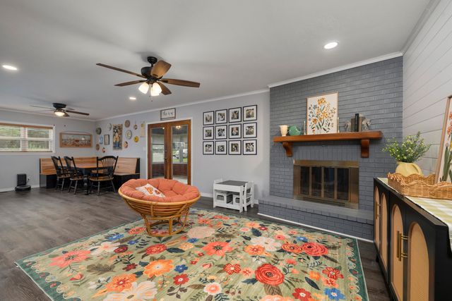 2451 S Hillside Drive, Springfield, MO 65804