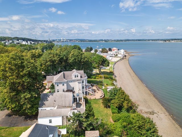 56 Prospect Hill Dr, Weymouth, MA 02191