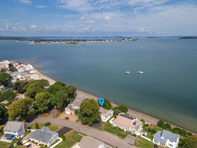 56 Prospect Hill Dr, Weymouth, MA 02191