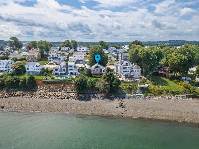 56 Prospect Hill Dr, Weymouth, MA 02191