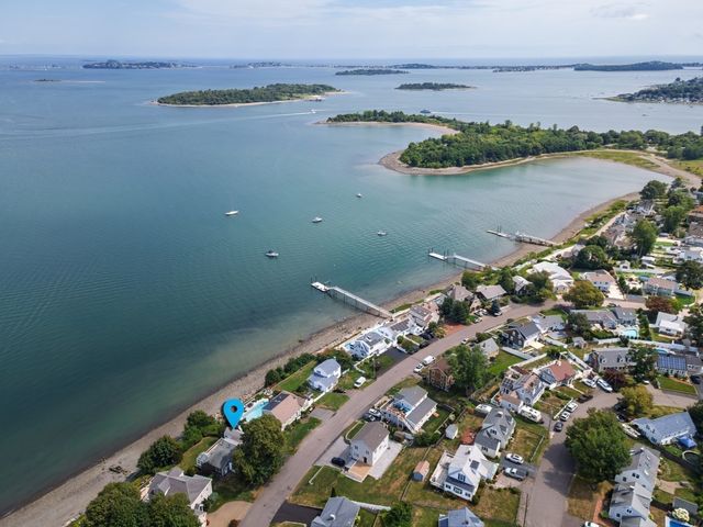 56 Prospect Hill Dr, Weymouth, MA 02191